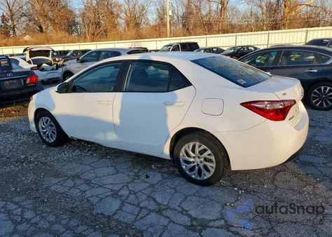 2017 Toyota Corolla L z USA, uszkodzony, nr VIN 2T1BURHE0HC746760